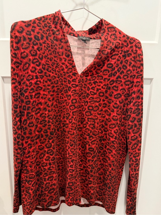 Talbots Tops - Talbots Petites LP Red Leopard Print Knit Top Long Sleeve V Neck Blouse